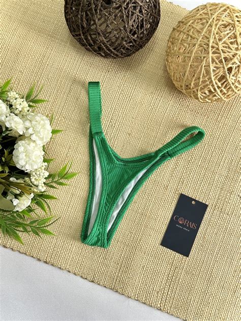 Biquíni Anitta Verde Bandeira Corais Bikini