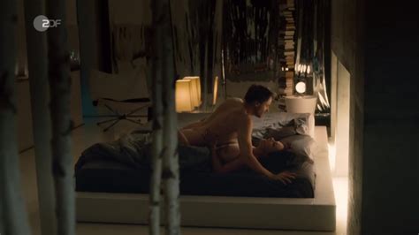 Nude Video Celebs Aglaia Szyszkowitz Nude Ein Starkes Team Tod Einer Studentin