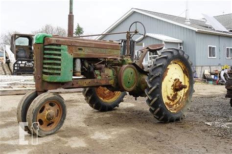 1944 John Deere H Auction Results In Middlefield Ohio Equipmentfacts