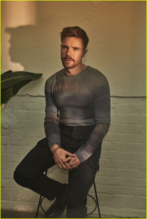 Joe Dempsie - Biography, Height & Life Story | Super Stars Bio