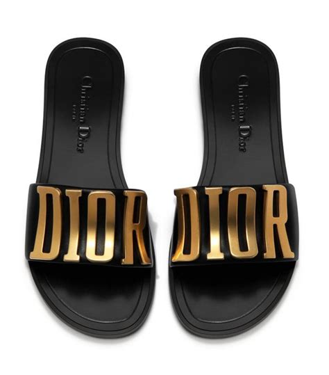 The 8 Standout Sandal Trends That Will See You Through Summer via ...