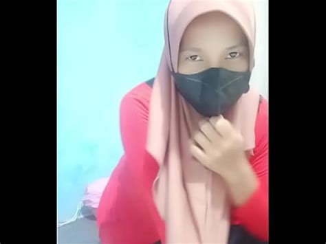 Indonesia Gadis Hijab Colmek Masturbasi Menggunakan Dildo Sampai