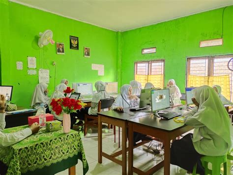 Anbk Smp Insan Madani Boarding School Jambi Lembaga Zakat Insan