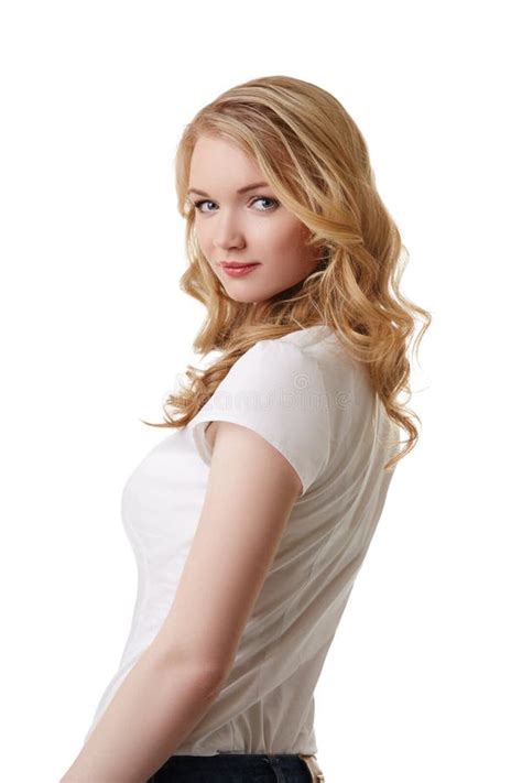 Pose Blonde Gentille Avec Le Sein Nu Dans La Cuisine Image Stock Image Du Personne Chaud