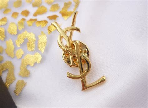 Yves Saint Laurent - Brooch - Catawiki