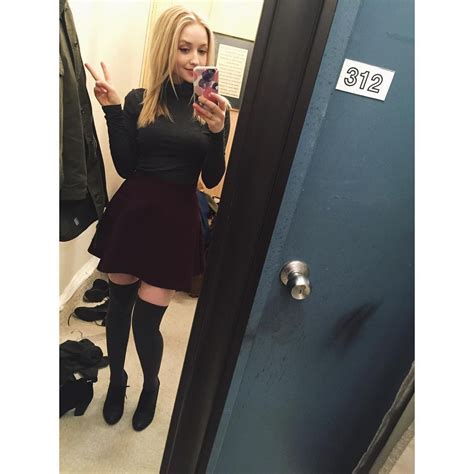 Emily Tennant Nude And Sexy Photos The Fappening