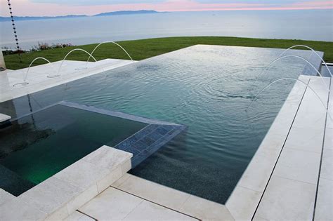 Infinity Pools - Southern California Swimming Pools