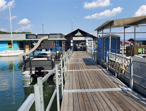 Fairfield Bay Marina Docklyne