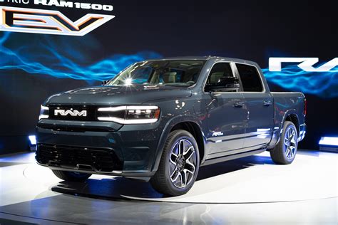 Full Electric Ram 1500 Rev Debuts At New York Auto Show Cnet