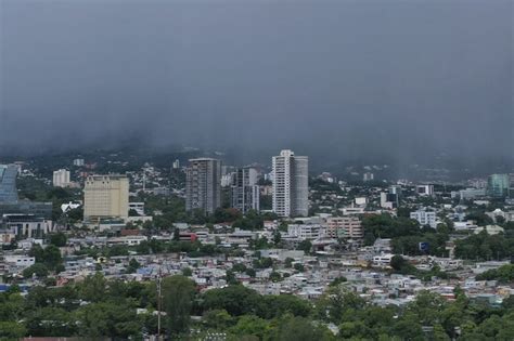 Pronostican Cielo Nublado Y Lluvias En Diferentes Puntos Del Pa S Para