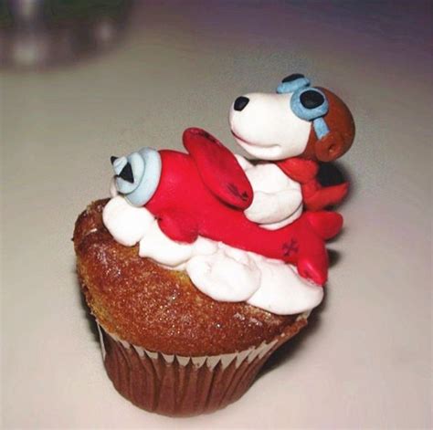 Snoopy El Baron Rojo Snoopy Cupcakes Reposteria