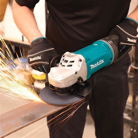 Makita GA7071X1 240V 180mm (7”) Angle Grinder