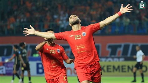 Bri Liga Thomas Doll Tebar Isyarat Marko Simic Dan Hansamu Yama