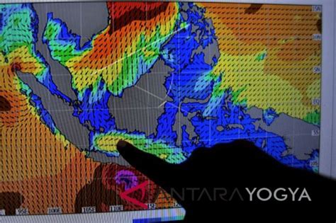 Bmkg Waspada Gelombang Tinggi Di Sejumlah Perairan Di Indonesia