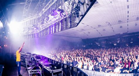 Melbournes Iconic Festival Hall Has Been Purchased By Hillsong Church