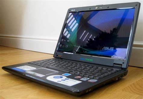 √ 10 Rekomendasi Merk Laptop Yang Bagus 2020