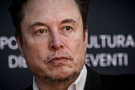 Elon Musk Solta Coment Rio Transf Bico Contra Filha Ap S Cirurgia De