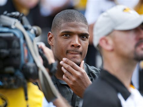 Michael Sam First Openly Gay Nfl Draft Is Dropped By Rams