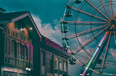 An Amusement Park At Night · Free Stock Photo