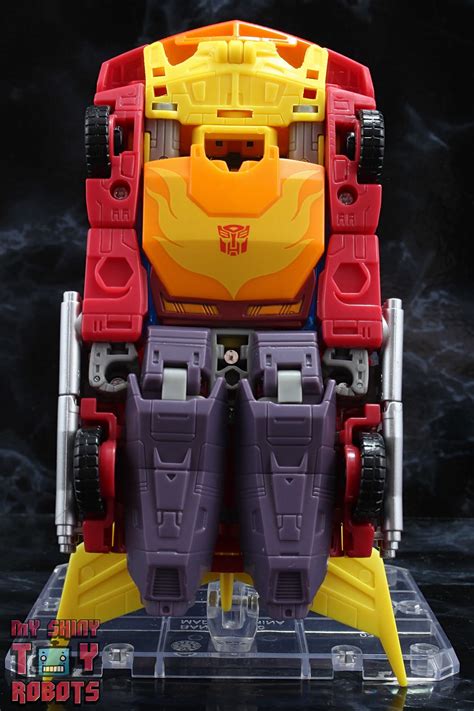 My Shiny Toy Robots Toybox REVIEW Transformers Studio Series 86 Hot Rod