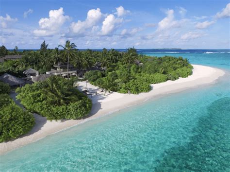 Six Senses Laamu: Ultimate Luxury & Sustainability (Review)