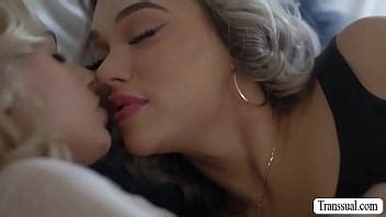 La Rica Ts Emma Rose Lame Y Se Folla El Co O De Chanel Camryns Xvideos