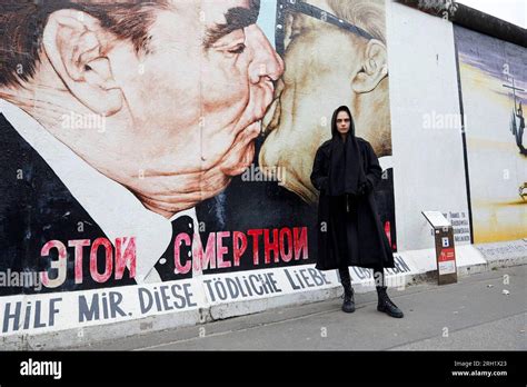 CARA DELEVINGNE In PLANET SEX WITH CARA DELEVINGNE 2022 Directed By JESSICA CHERMAYEFF ANA