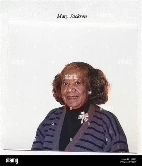 Mary Winston Facebook Instagram Twitter Profiles