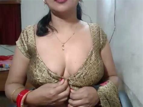 Indian Nude Cam Aunty Showing