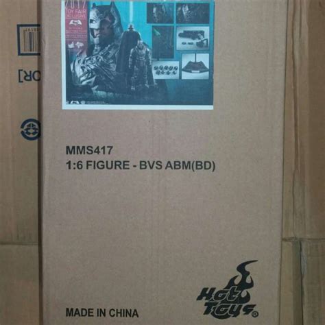 Promo Hot Toys Mms Bvs Armored Batman Battle Damaged Ver Ex Diskon Di Seller Qairina
