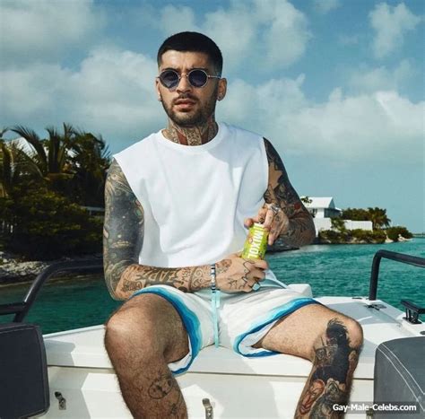 Zayn Malik Naked Torso And Sexy Photoshoot Naked Male Celebrities