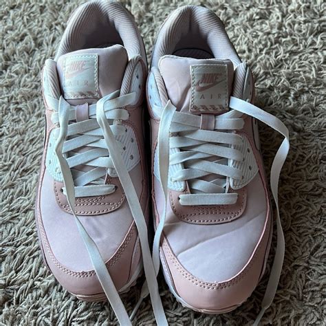 pink nike air max gem
