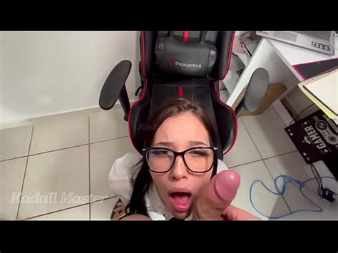 Aluna Da Facul Chupou O Professor Pra Passar Na Cadeira Xvideos