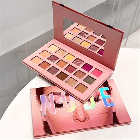 Nude Waterproof Eyeshadow Beauty 18 Colors Eyeshadow Palette Earth