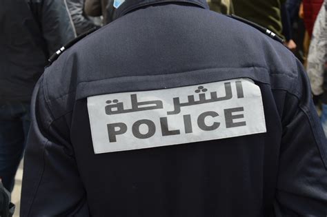 وجدة توقيف شاب يشتبه في تورطه في جريمة قتل اكيد 24