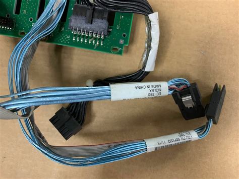 IBM X M X SAS SATA Hot Swap Drive Backplane With Cables