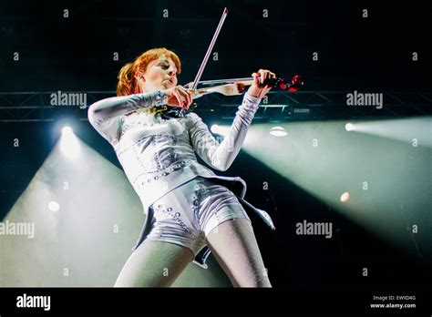 The American Violinist Dancer Performer Artist And Composer Lindsey