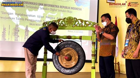 KEPALA DISKOMINFOSANTIK KABUPATEN BEKASI JAOHARUL ALAM MEMBUKA ACARA