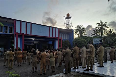 Foto Mulai Hari Ini Asn Disdikbud Ntt Juga Masuk Kantor Pukul Wita