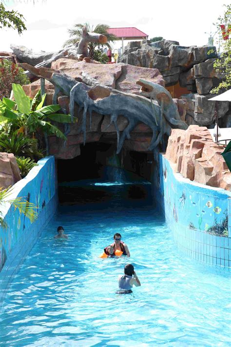 Holiday Resorts Water Park Lazy River Outside Playground Equipment for