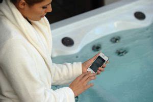 Vita Spas Hot Tubs MAAX Spas 500 Series Wi Fi Low Maintenance