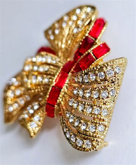 Camrose Kross Jbk Gold Tone Bow Brooch Red Clear Gem