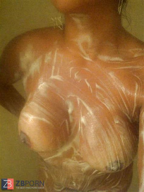 Latinas Desnudas ZB Porn