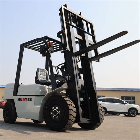 Chinese Rough Terrain Forklift 4wd 3 Ton Outdoor Off Road All Rough Terrain Forklift With Epa