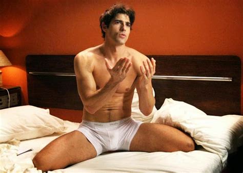 Astros Em Revista REYNALDO GIANECCHINI E SEU SEX APPEAL