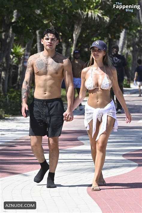 GRACE BOOR Nude AZNude