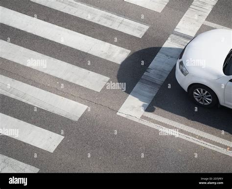 Pedestrian Ground Hi Res Stock Photography And Images Alamy