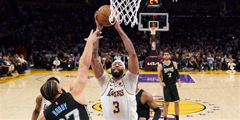 Nba Playoff Philadelphia Al Secondo Turno Davis Trascina I Lakers