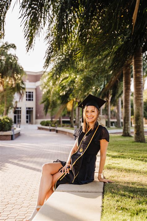 My Favorite UCF Graduation Photo Spots - Taylor Kuperberg Photography