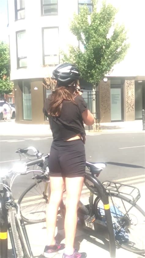 SKINNY BRUNETTE CYCLIST IN HOTPANTS ThisVid